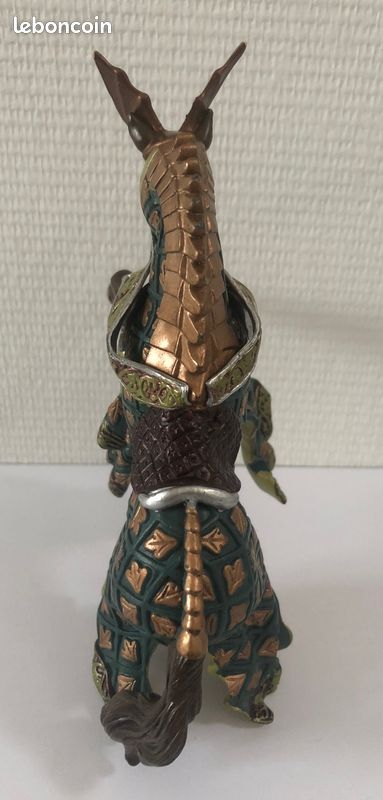 Figurine PAPO - Cheval du maître des armes cimier dragon (image 3)