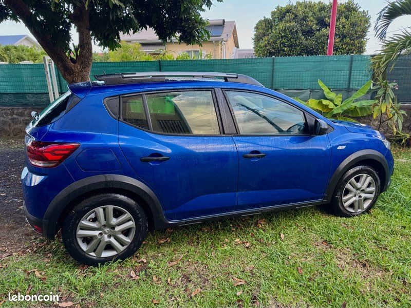 Dacia Sandero Stepway 2022 (image 1)