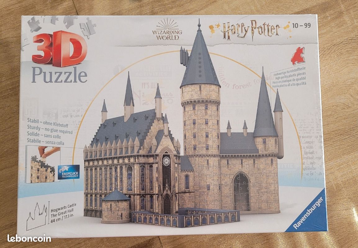 Vends Puzzle 3D Château de Poudlard - Harry Potter (image 1)