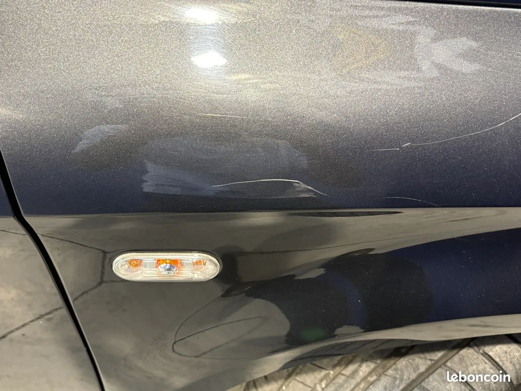 SEAT Leon 1.6 D 105ch Style - 2012 - 171 500 km - CarPlay - Faible km (image 39)