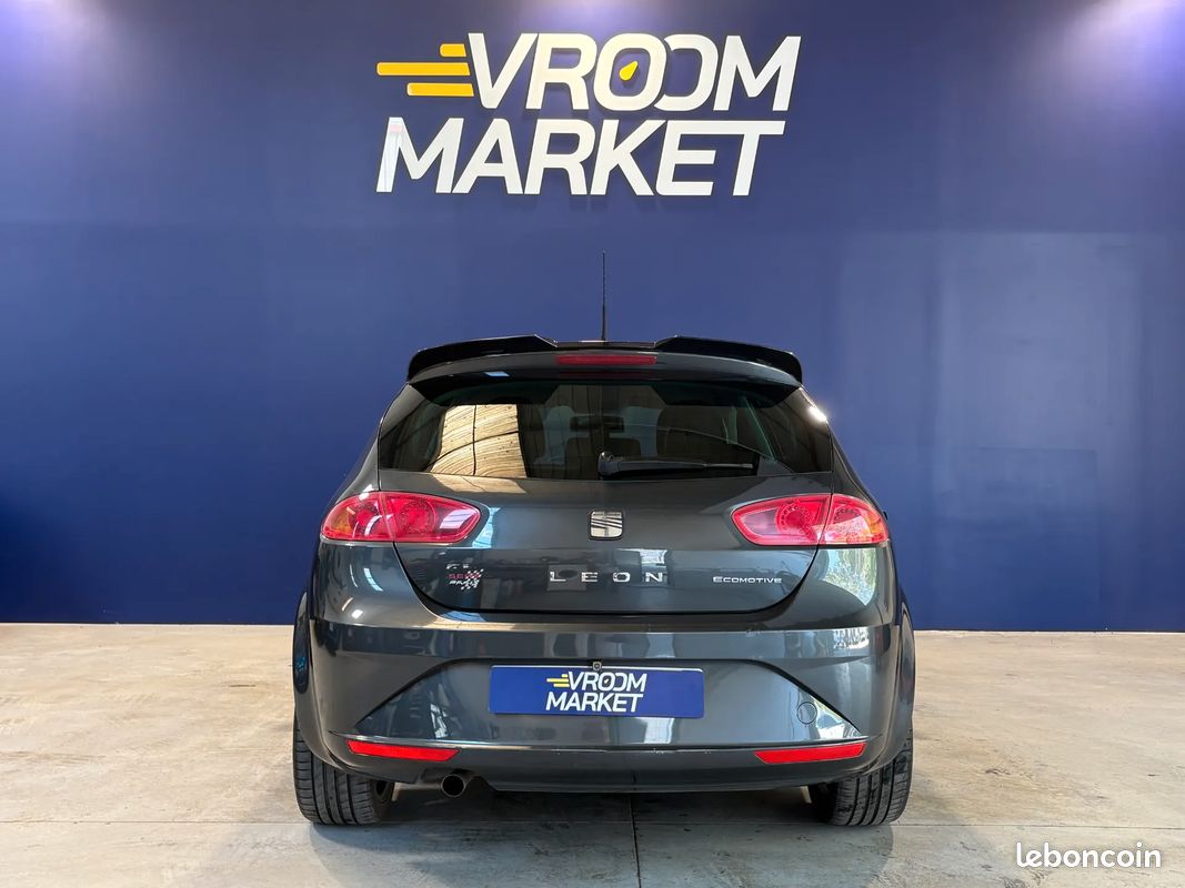 SEAT Leon 1.6 D 105ch Style - 2012 - 171 500 km - CarPlay - Faible km (image 6)