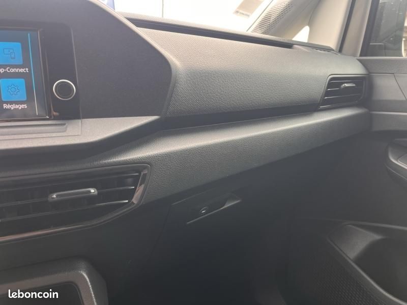 Volkswagen Caddy Cargo 2.0 TDI 75ch Business MY23 (image 25)
