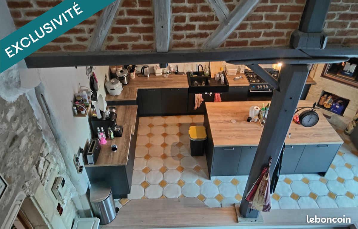 Maison 6 pièces 300 m² · à Uruffe · 300 m² · 227 000 €
