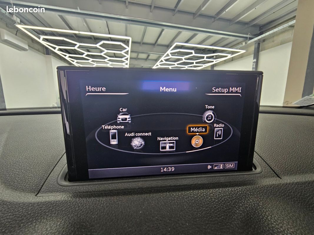 Audi A3 CABRIOLET Sportback S line 184ch quattro S-tronic / régulateur de vitesse auto adaptatif / siege chauffant /drive slect / climatisation bi-zone / feux automatique (image 32)