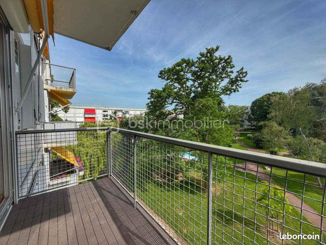 Appartement 5 pièces 82 m² · à Marly-le-Roi · 82 m² · 212 000 €