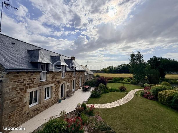 Propriété 11 pièces 310 m²