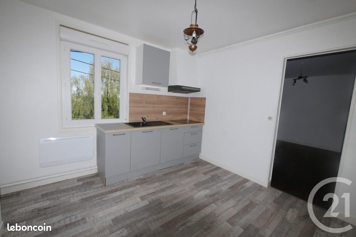 Appartement 3 pièces 63 m² · à Saint-Sulpice-le-Guérétois · 63 m² · 460 €/mois