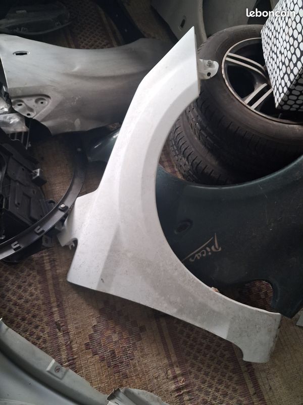 Aile droit ford focus (image 1)