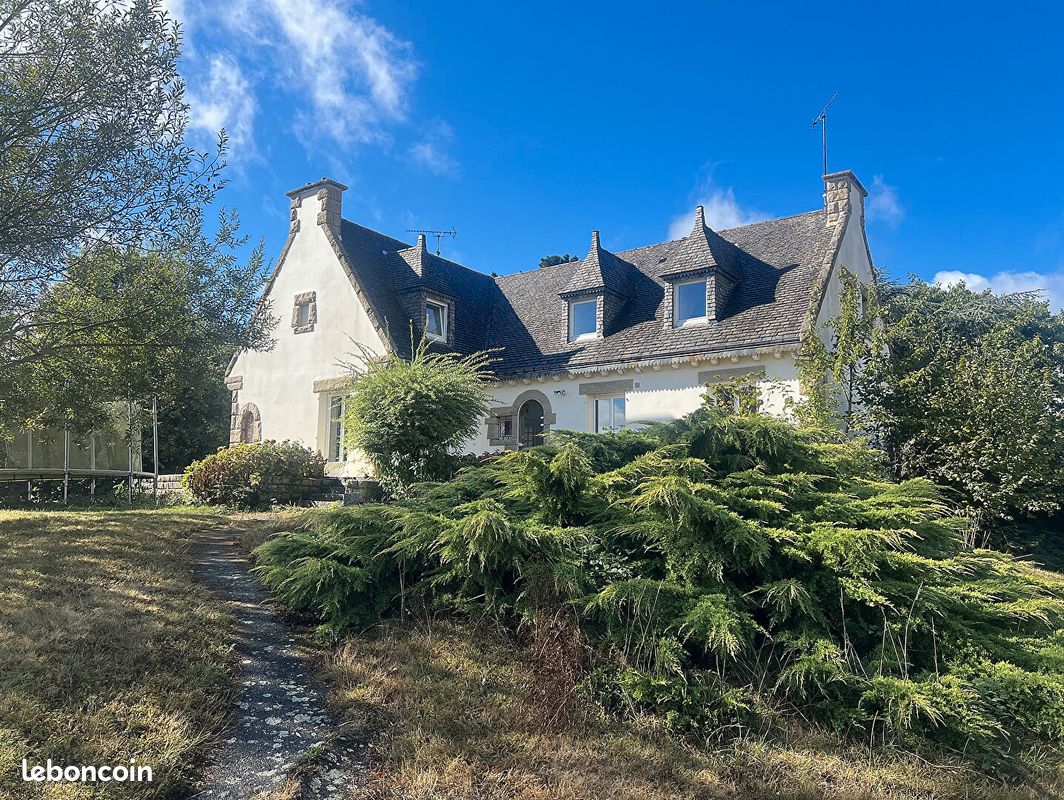 Maison 6 pièces 202 m² · à Yffiniac · 202 m² · 395 160 €