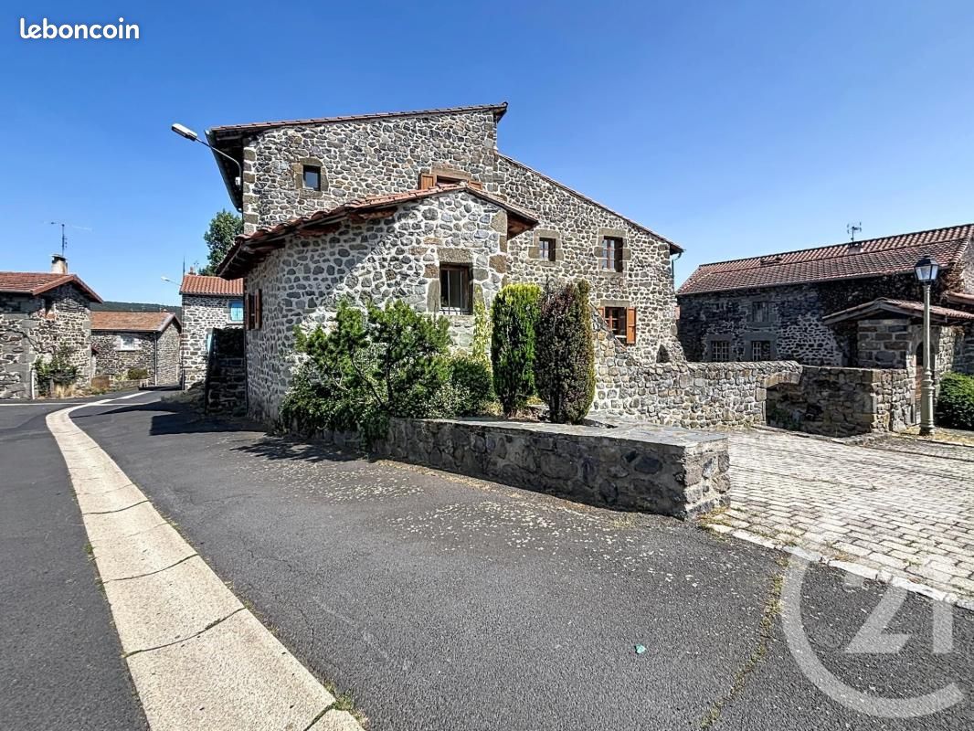 Maison 5 pièces 102 m² · à Blanzac · 102 m² · 193 900 €