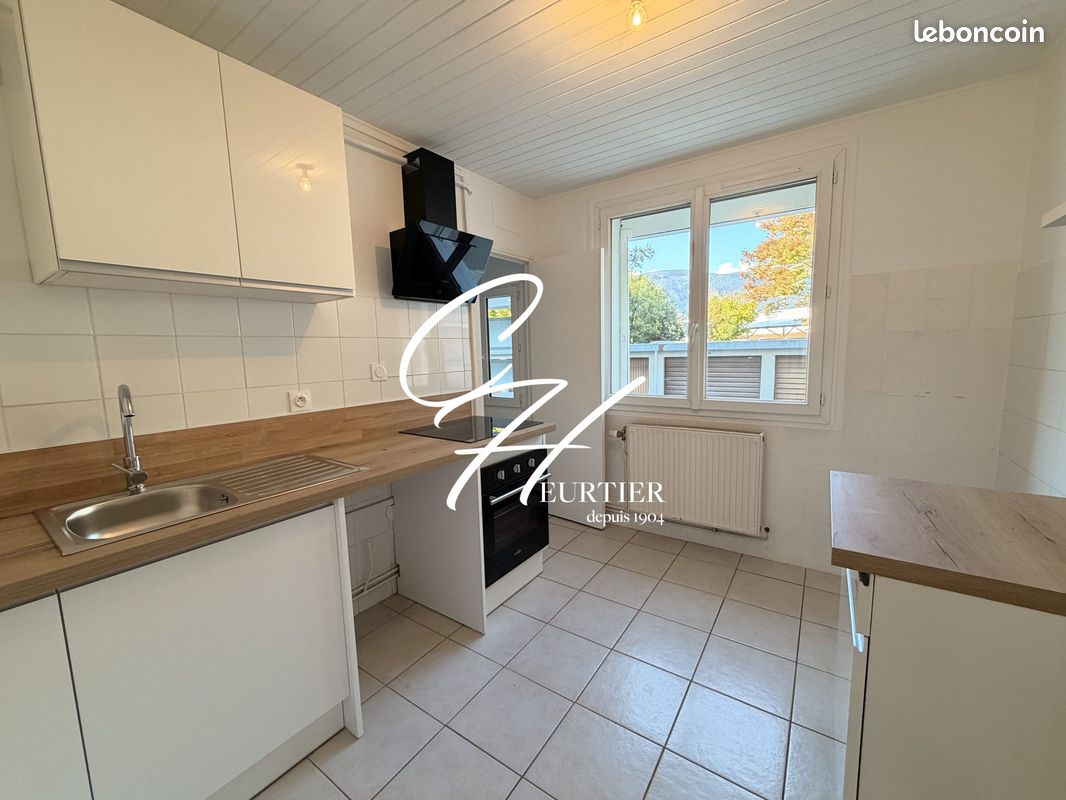 Appartement 4 pièces 64 m² · à Saint-Martin-d'Hères · 64 m² · 650 €/mois