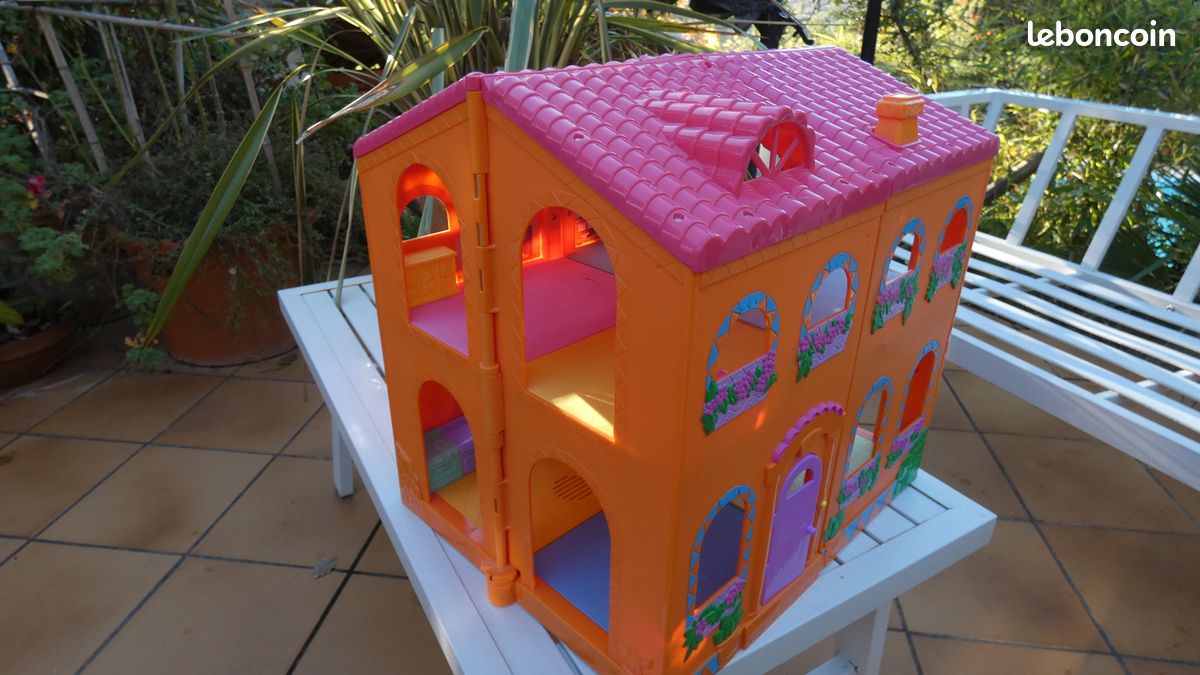 Maison de poupée (image 2)