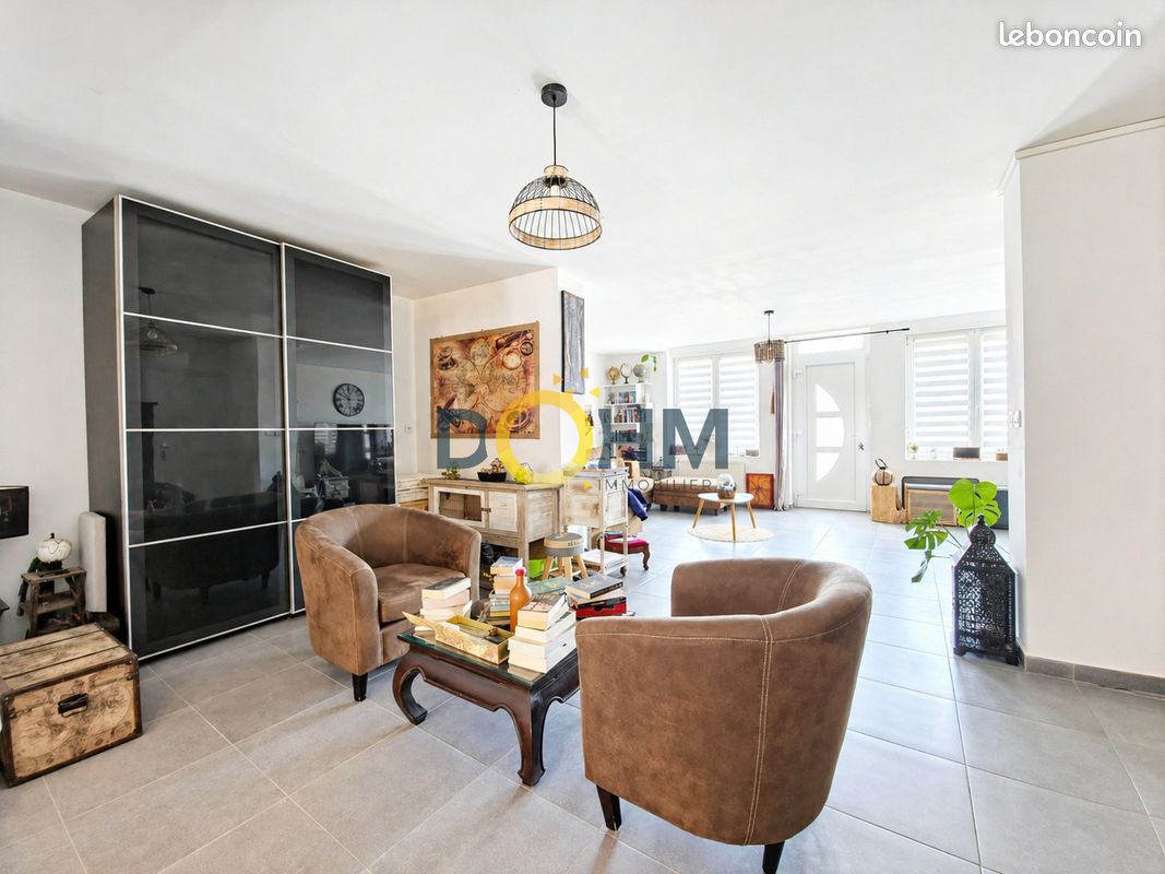 Maison 6 pièces 156 m² · à Grenay · 156 m² · 199 000 €