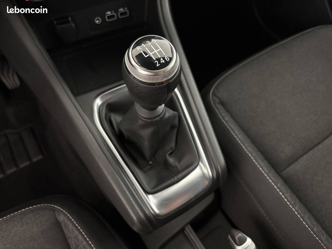 RENAULT Captur TCe 90 Evolution (image 13)