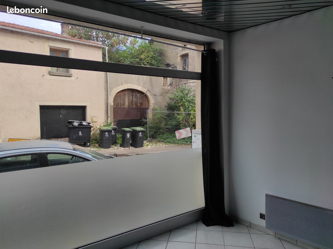 Local commercial 2 pièces 35 m² · à Foug · 35 m² · 400 €/mois