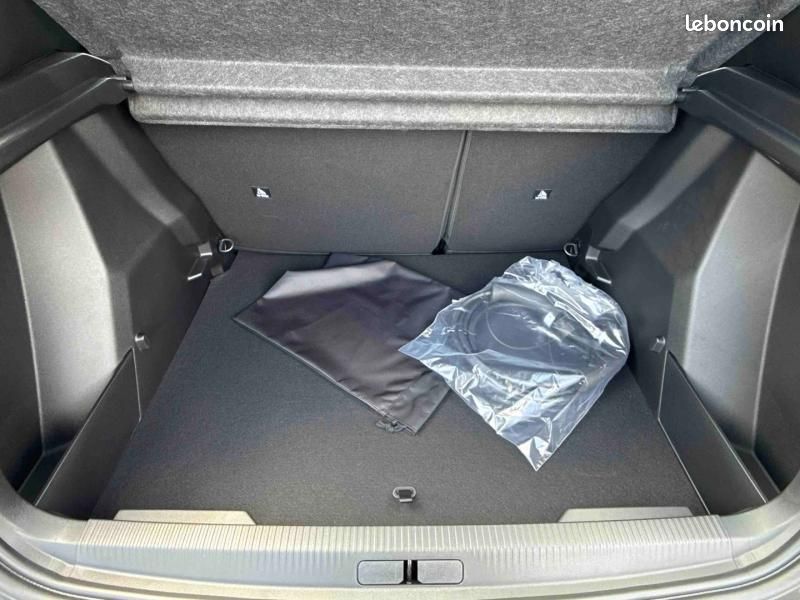 Peugeot 2008 e-2008 156ch 54 kWh Style (image 5)