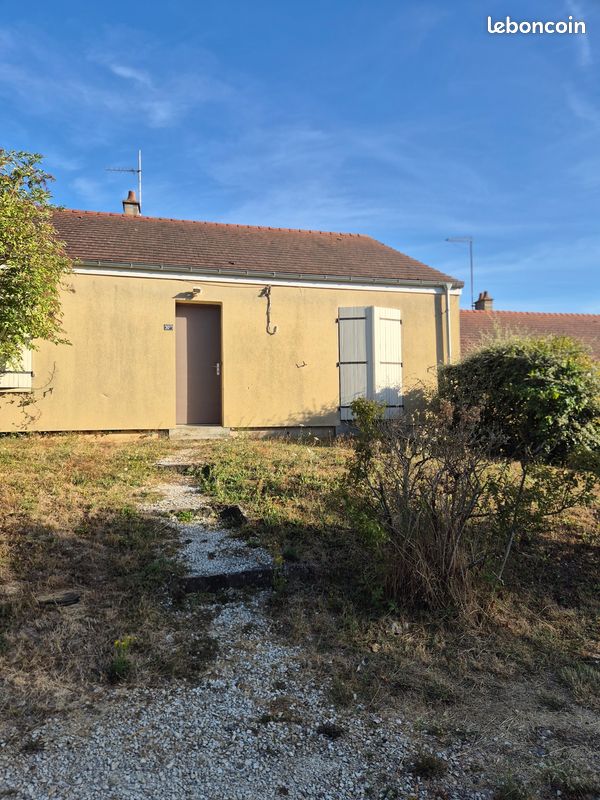Maison 3 pièces 67 m² · à Vatan · 67 m² · 75 950 €