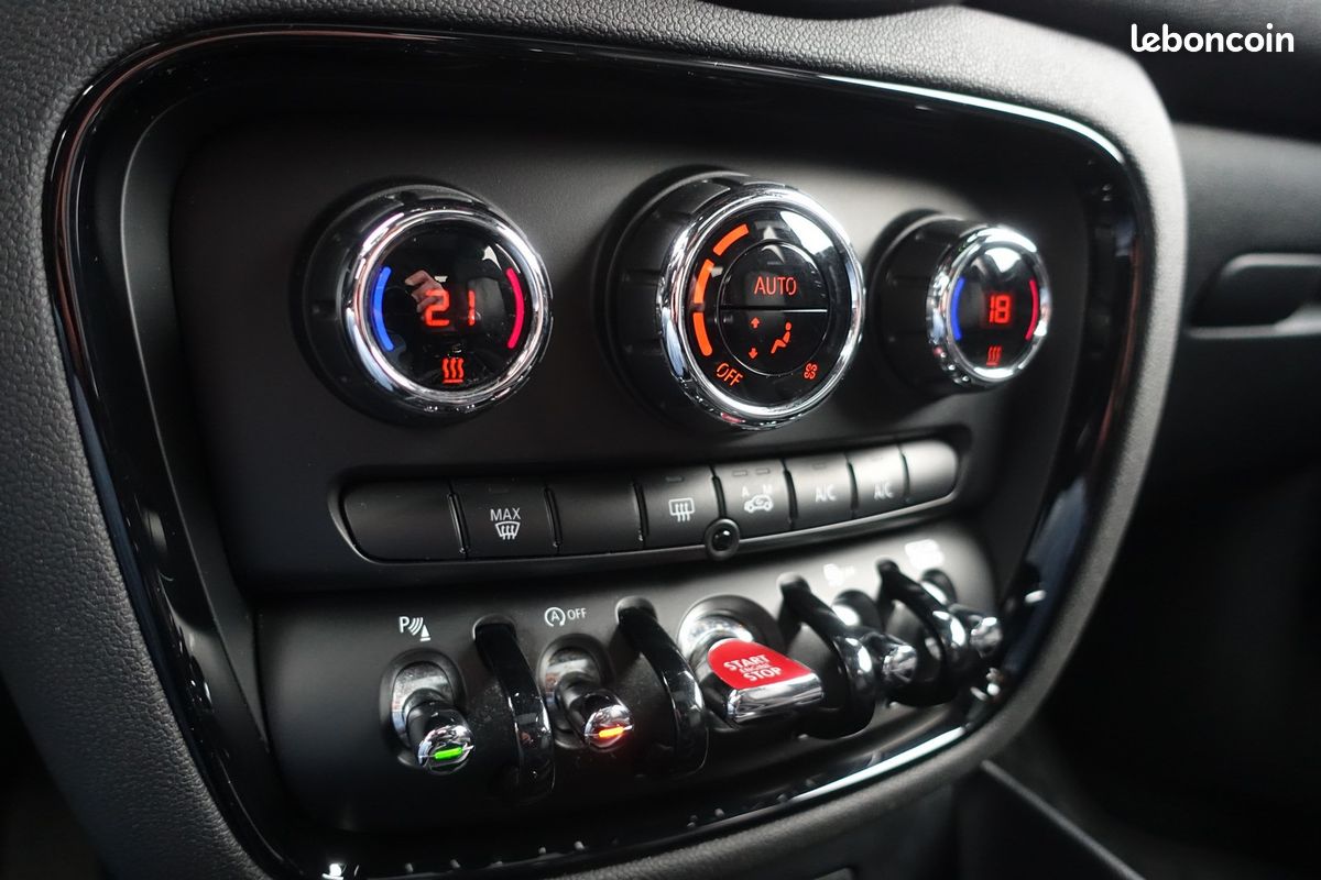 Mini 2.0L Clubman Cooper S 192Ch Cuir sport/Toit ouvrant/Grd Gps Europe/LED/Attelage/Garantie 12 mois (image 11)