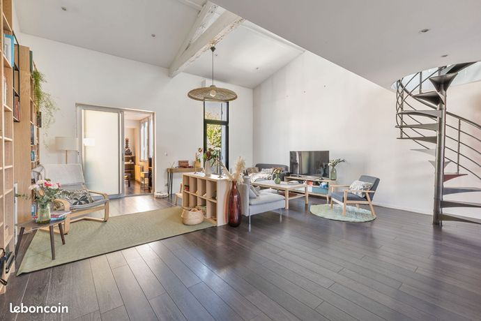 Maison 5 pièces 141 m²