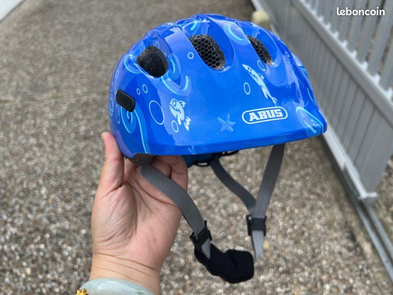Casque abus enfant (image 2)
