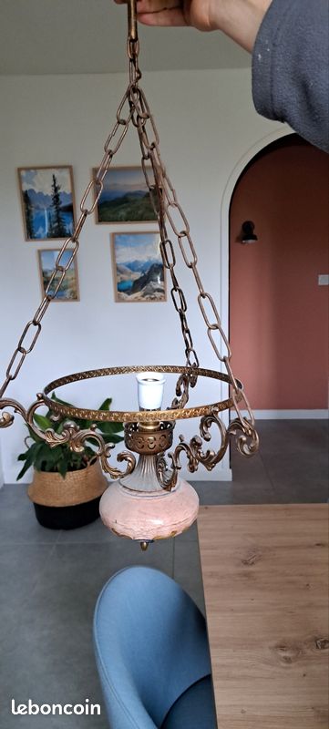 Lustre (image 1)