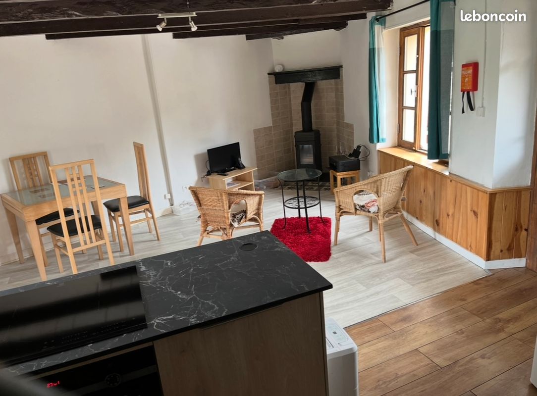 Maison 3 pièces 51 m² · à Rochechouart · 51 m² · 57 000 €