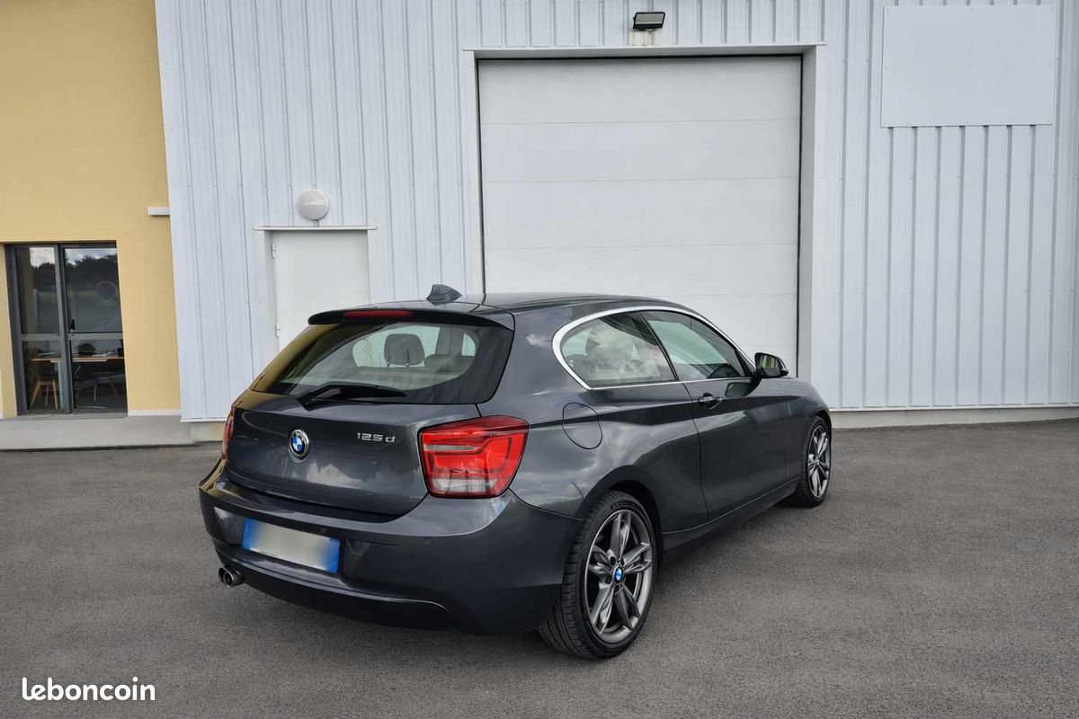 BMW Série 1 125dA 218 Executive F21 (image 4)
