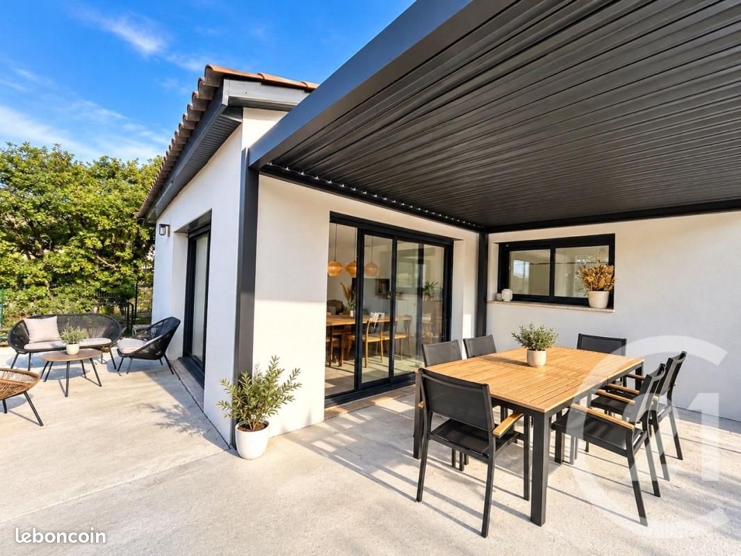Maison 5 pièces 134 m² · au Brusquet · 134 m² · 364 000 €