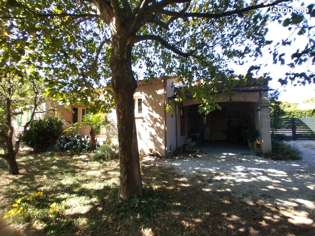 Maison 3 pièces 96 m² · à Valréas · 96 m² · 240 000 €