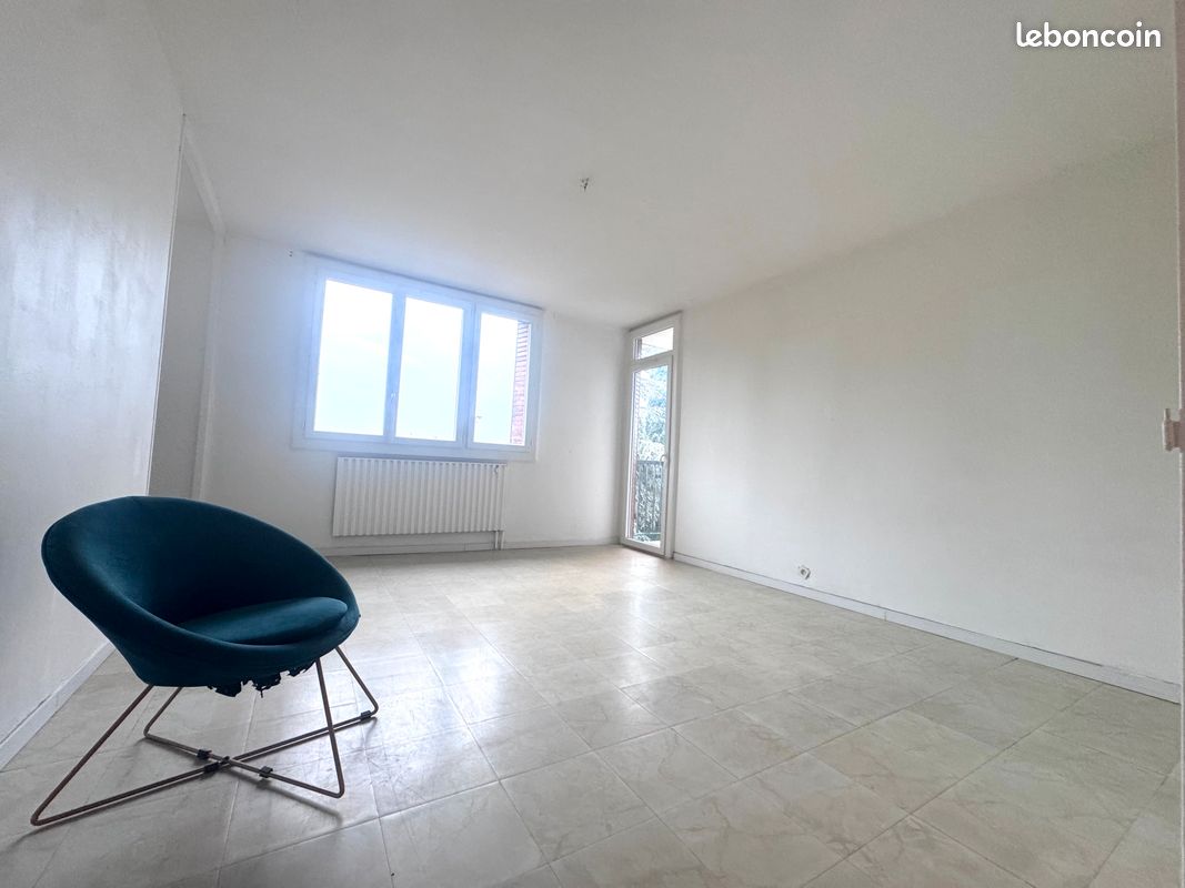 Appartement 4 pièces 79 m² · à Nîmes · 79 m² · 730 €/mois