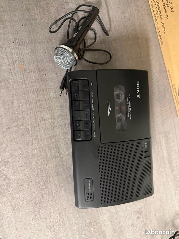Dictaphone à Cassettes Sony TCM 465 - Comme Neuf, Avec Cassettes Incluses
