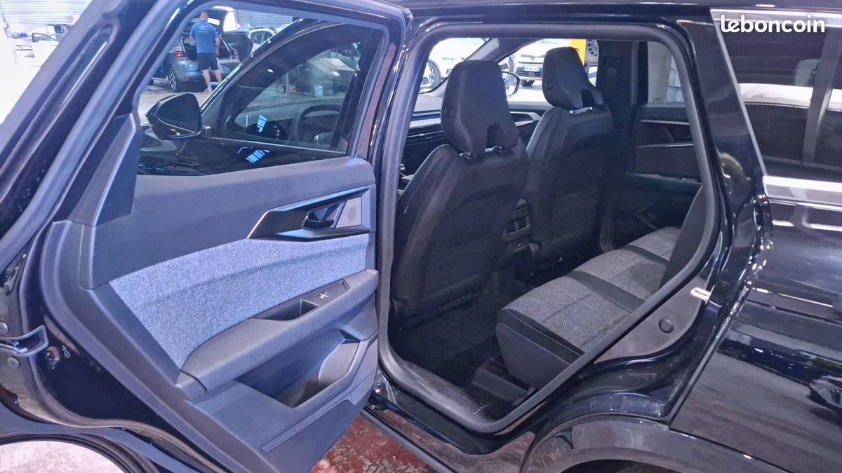 Renault espace e tech full hybrid 200 gsr2 techno (image 28)