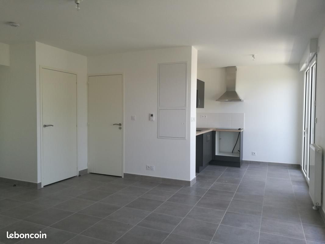Appartement 1 pièce 35 m² · à Saint-Cyr-sur-Loire · 35 m² · 493 €/mois