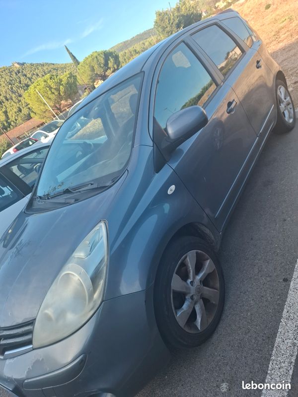 Nissan note (image 1)