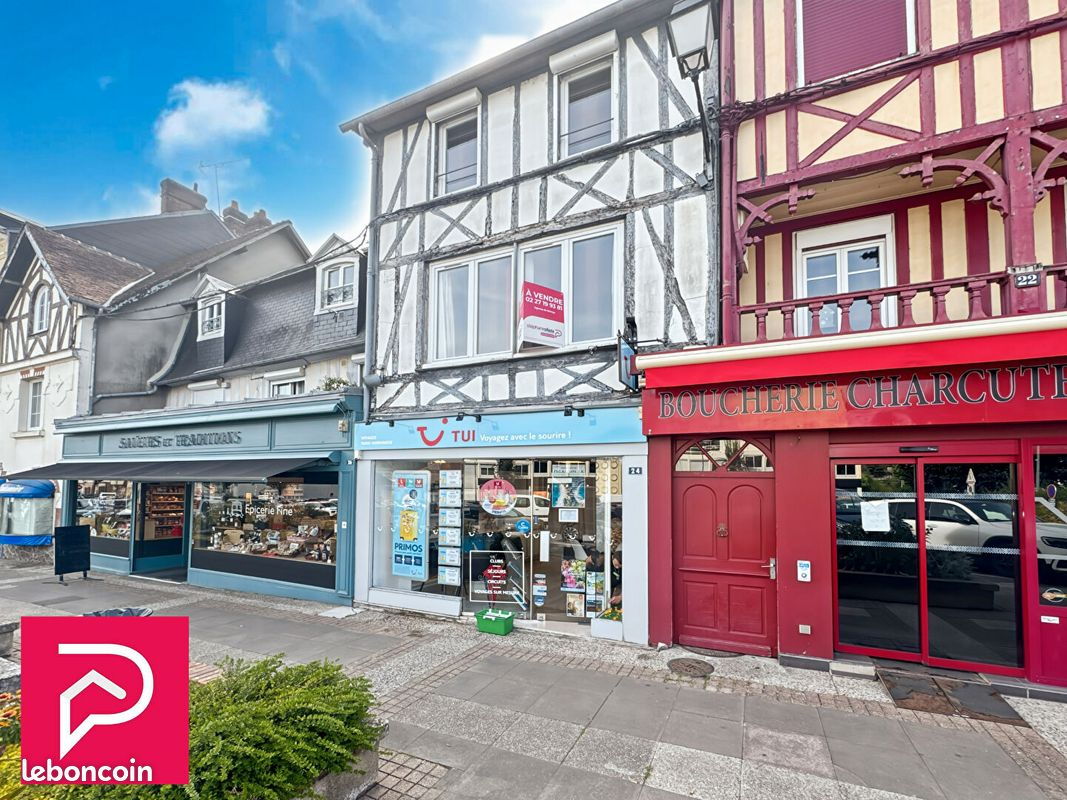 Immeuble 6 pièces 140 m² · à Bernay · 140 m² · 233 000 €