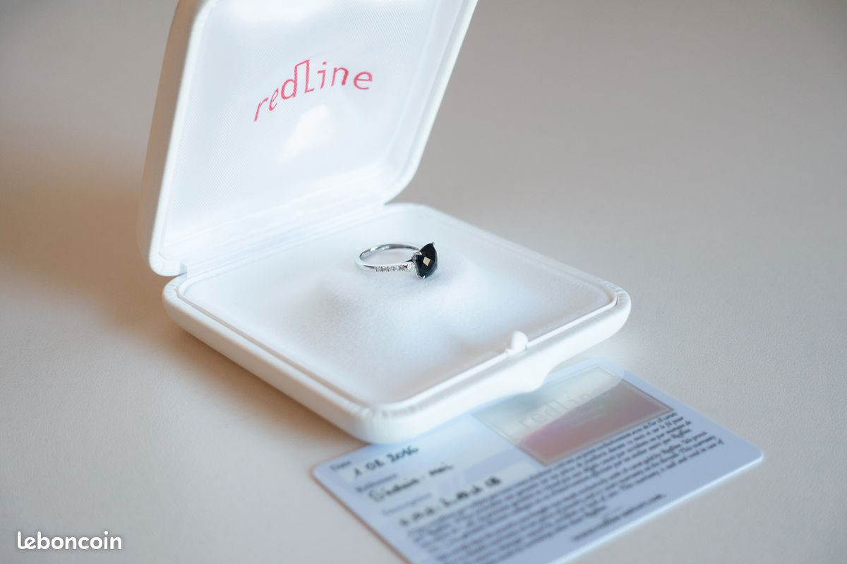 Bague Redline Fil Bracelet Redline Illusion Fil Diamants