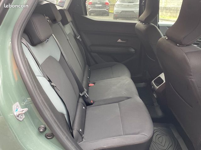 Dacia Duster 1.2 130 MILD HYBRID 4X2 EXTREME (image 11)