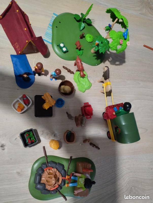 Campeur playmobil (image 1)