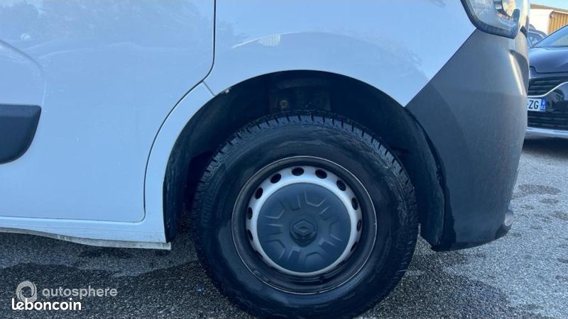Renault Master Véhicule utilitaire ou Société F3500 L3H3 2.3 Blue dCi 135ch Confort Euro6E (image 20)
