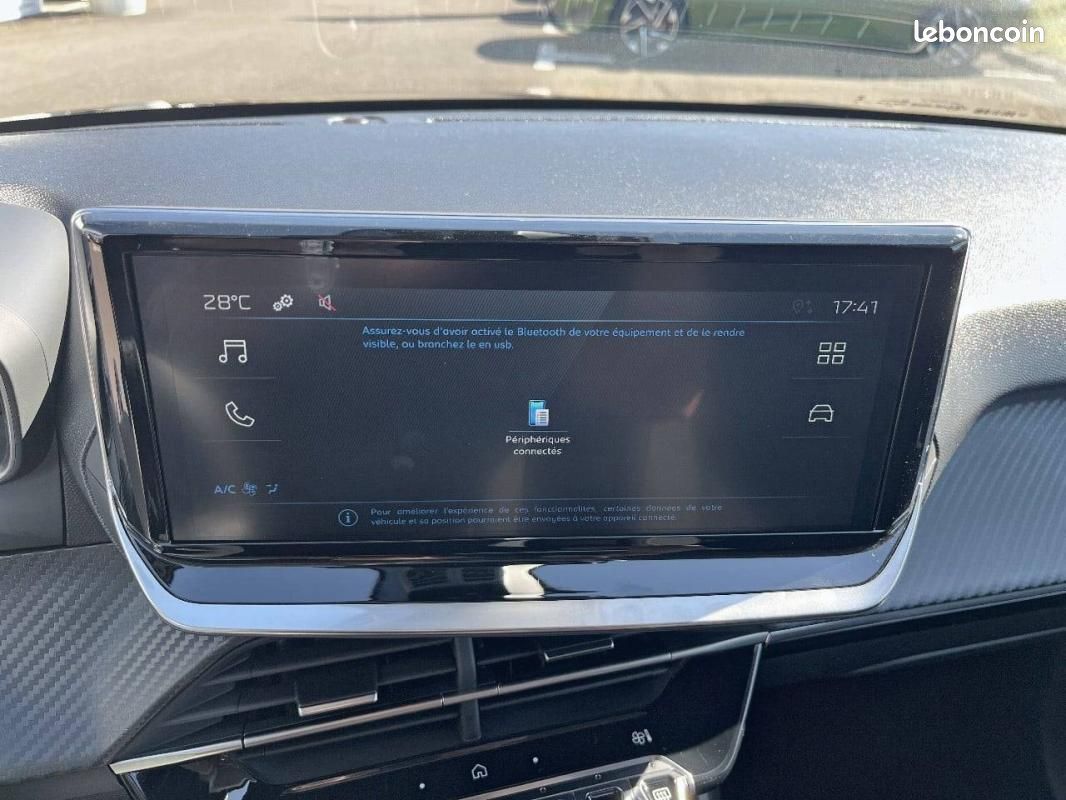 Peugeot 208 Hybrid 110 ch e-DCS6 - Edition (image 23)