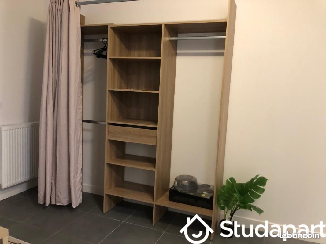Appartement 1 pièce 27 m² · à Le Kremlin-Bicêtre · 27 m² · 1 150 €/mois