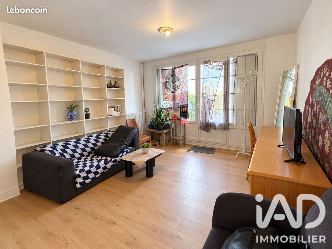 Appartement 4 pièces 55 m² · à Ivry-sur-Seine · 55 m² · 249 800 €