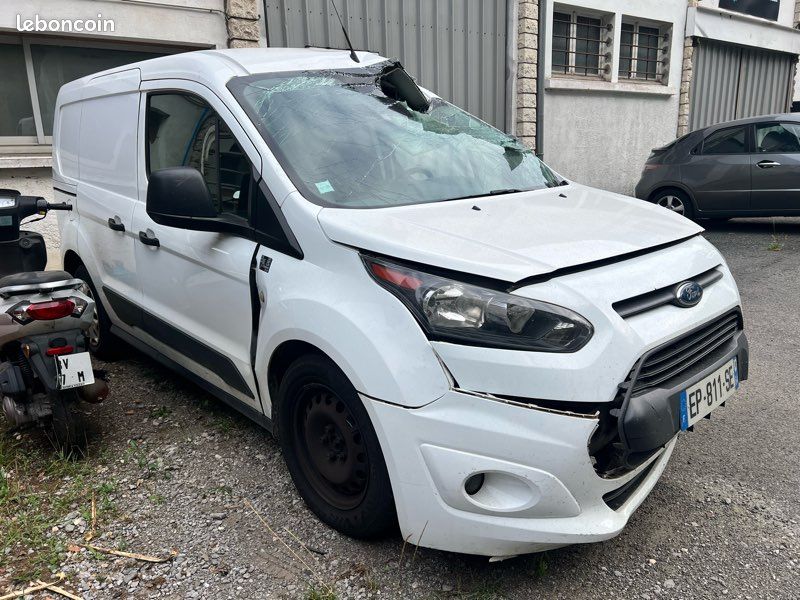 Ford transit Connect pour pièces (image 2)