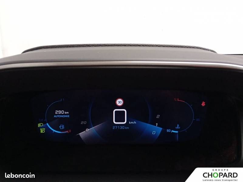 Peugeot 208 PureTech 100 S&S BVM6 GT (image 10)