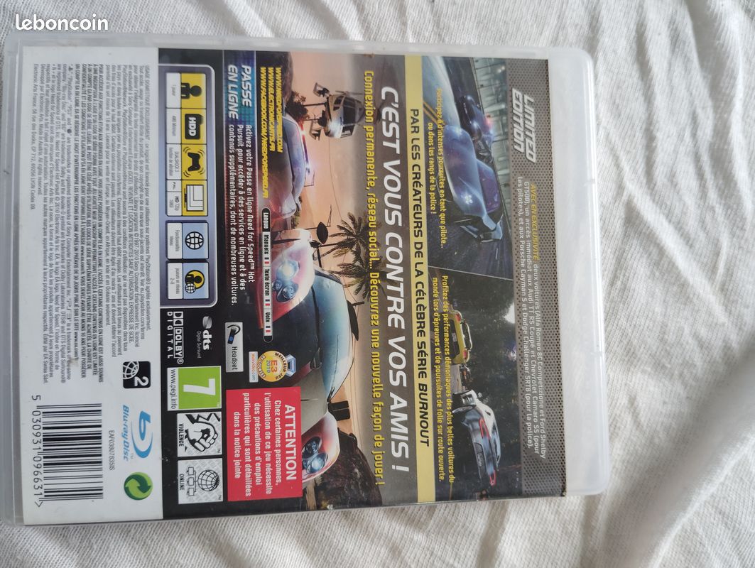 Need for speed hot poursuit(PS3) (image 2)