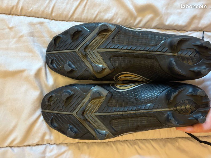 Mercurial Superfly 8 Academy FG crampons 44 (image 3)