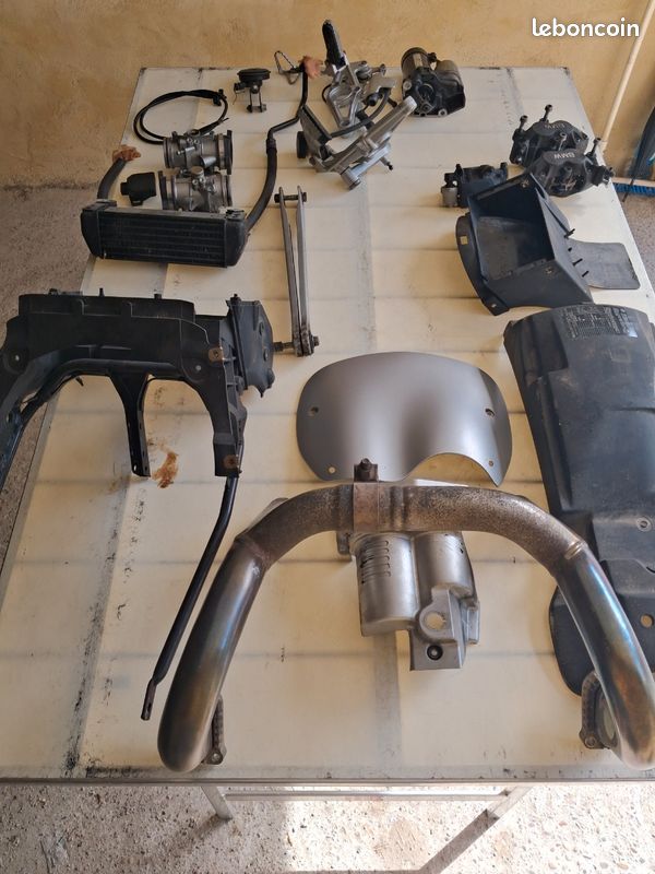 Pieces moto bmw 1150 gsa (image 2)