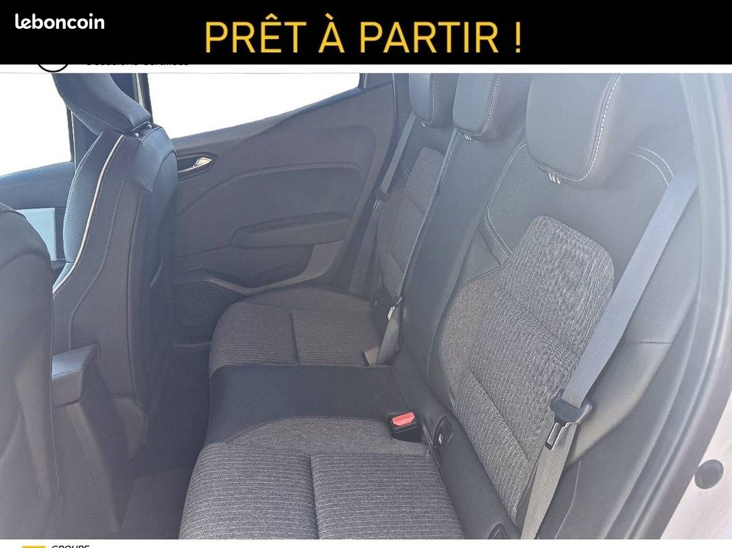 RENAULT Clio E-Tech full hybrid 145 Techno (image 16)