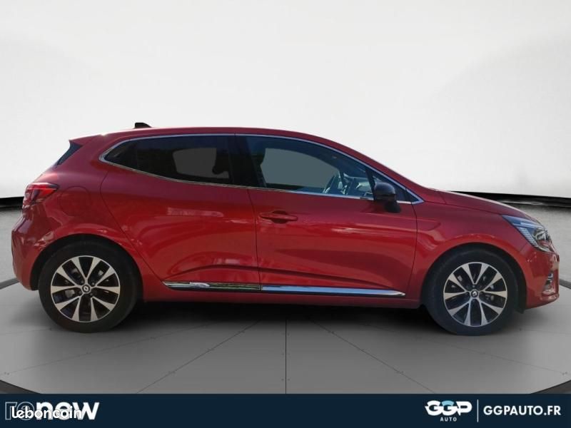 Renault Clio 1.6 E-Tech 145ch full hybrid Techno (image 6)