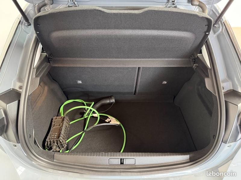 Opel Corsa Electric 136 Edition / Carplay / Eligible LOA (image 11)